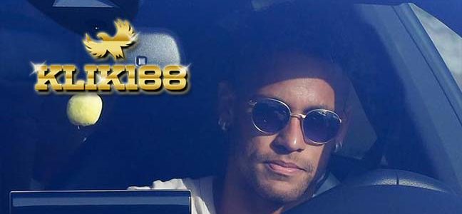 Neymar Tak Bisa Dimainkan Sebelum PSG Lunasi Biaya Transfernya